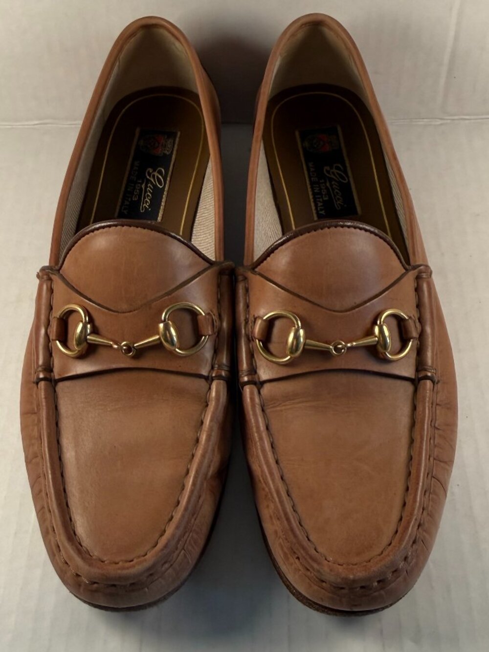 VINTAGE GUCCI HORSEBIT LOAFERS WITH GOLD HARDWARE